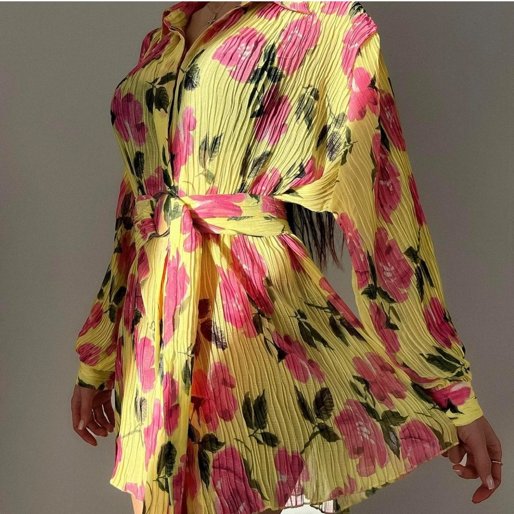 White Fox Boutique Women's Yellow and Pink Dress